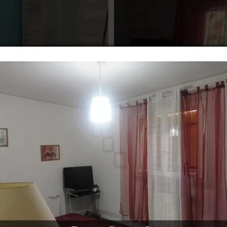 Dans Maison Familiale Loue Ch1 Vintage Rouge 2 Pers, Couple ビア